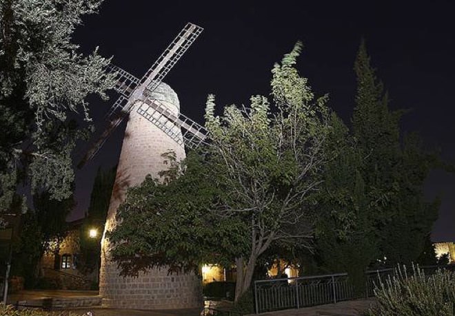 Mishkenot Sha&rsquo;ananim at nightfall