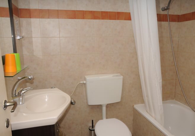 Little House in Bakah - Bathroom