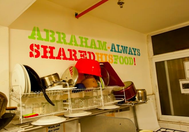 Abraham Hostel - Kitchen