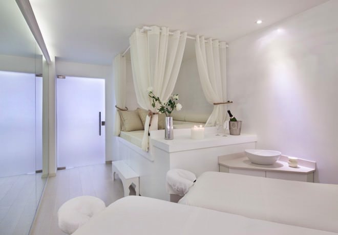 Leonardo Plaza Hotel - Spa