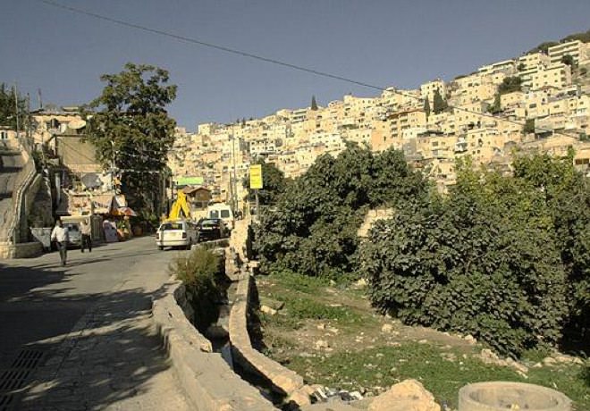 Das Dorf Silwan neben dem Teich Siloam
