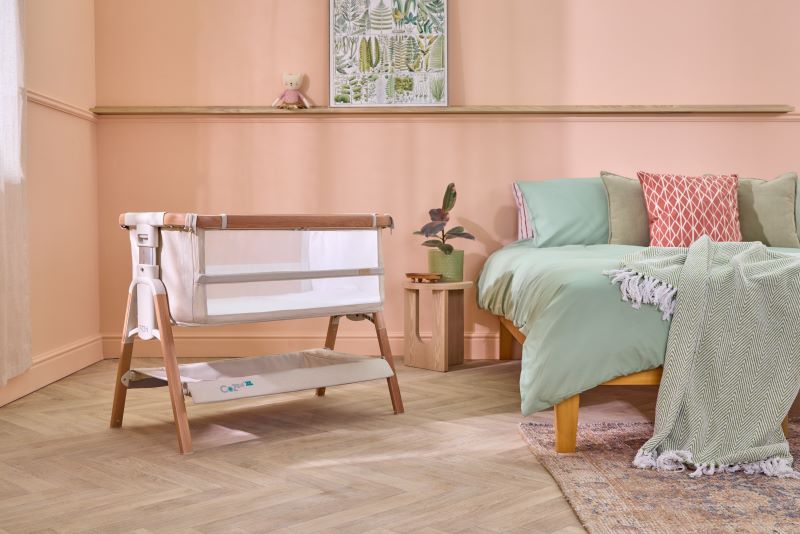 עריסה שהופכת למיטה cozee xl tutti bambini