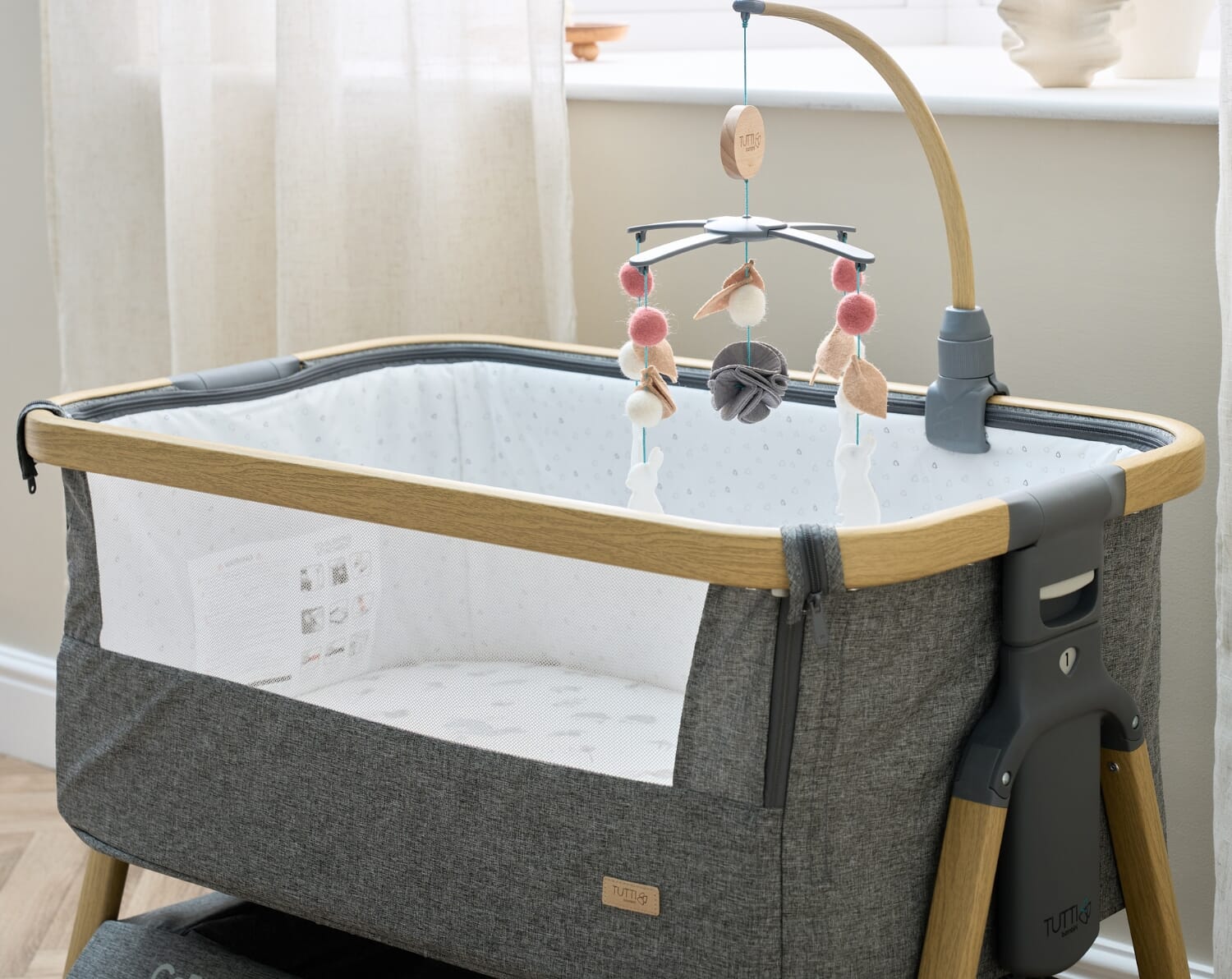 מובייל לעריסה CoZee 2 in 1 - Versatile Design