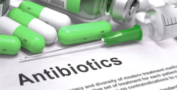 השלכות האנטיביוטיקה השלכות האנטיביוטיקה