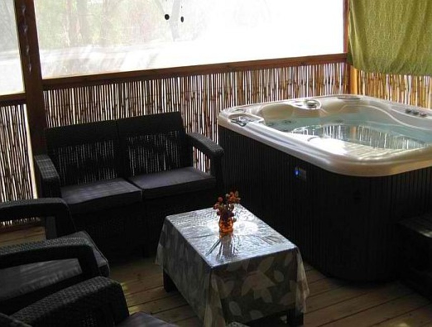   מול אדום דירות נופש בים המלח