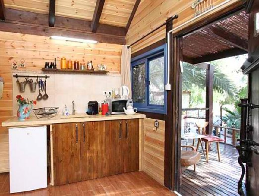 צימר בקתות התמר