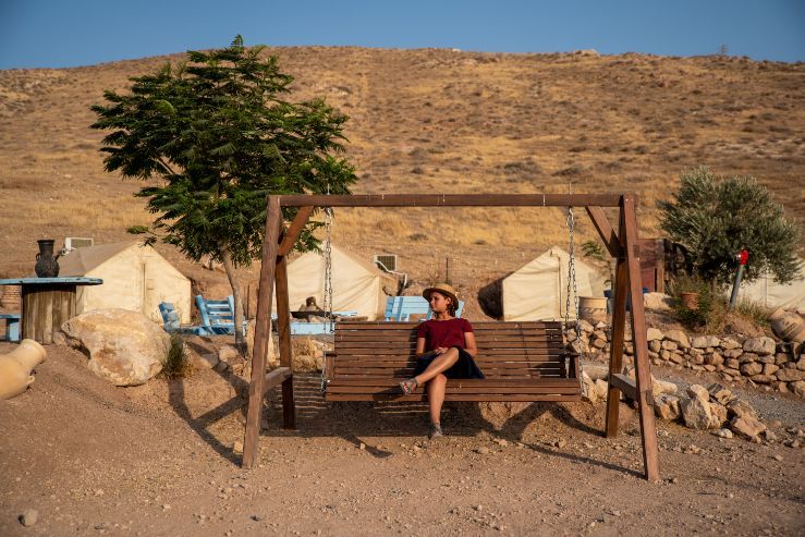 חאן ארץ המרדפים - אתר התיירות של ים המלח
