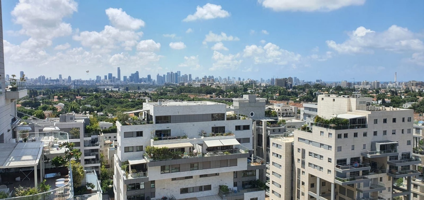 פנטהאוז עם נוף מדהים בשכונת נוה גן רמת השרון