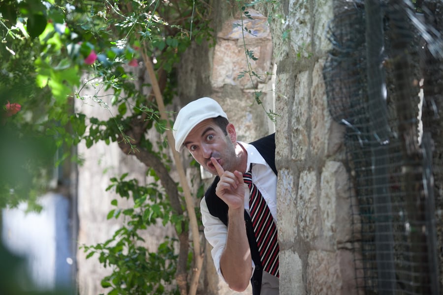 סיור בשכונות הנחלאות עם מורה דרך