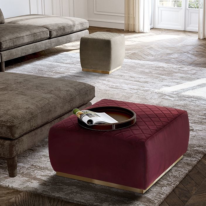 EF WILLA WITH PROFILE