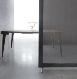 BA Crescent קונסולה נפתחת 