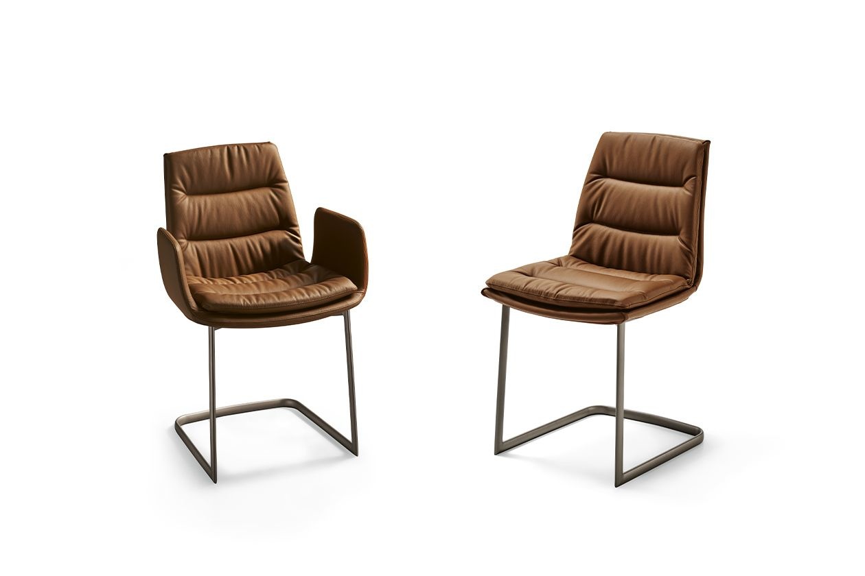 EF LILY CANTILEVER