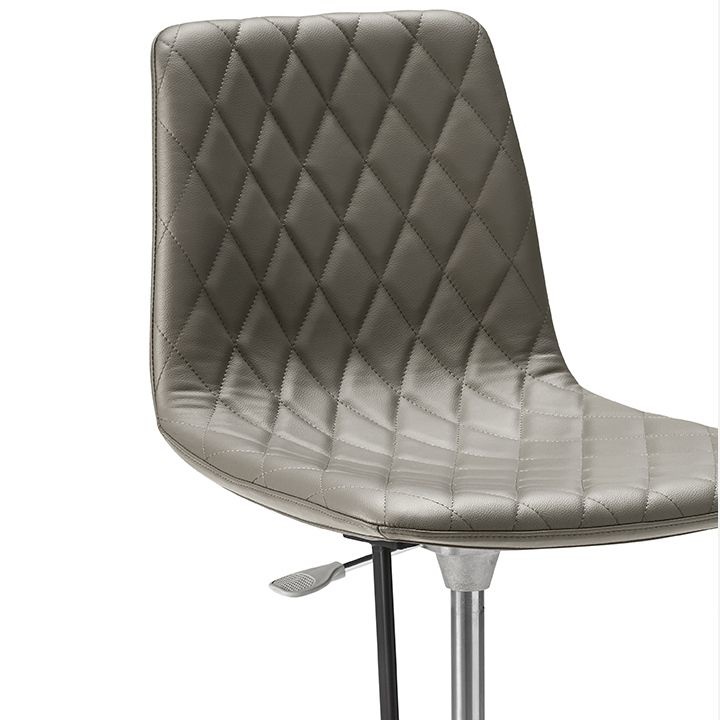 EF LINNY STOOL_4 WAYS