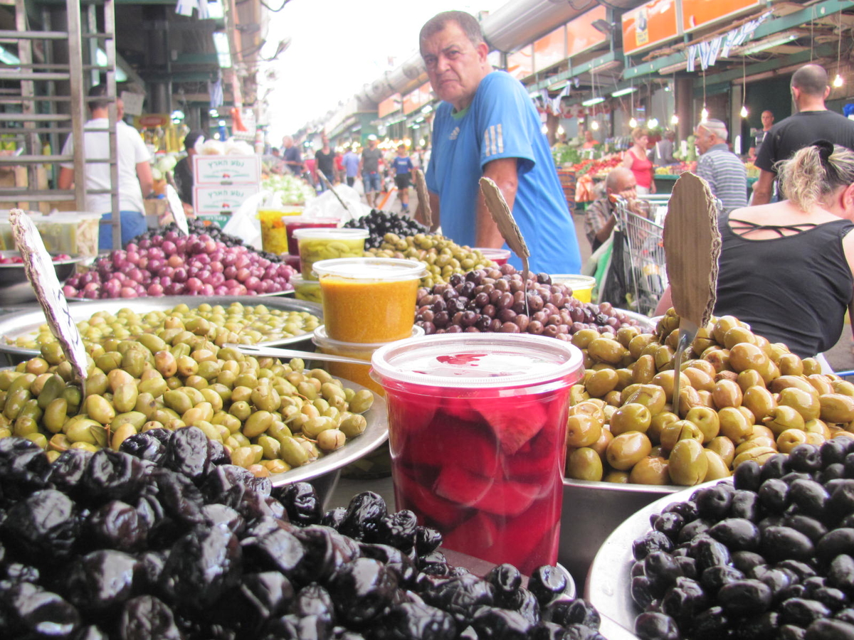 סיור טעימות בשוק התקווה תל אביב