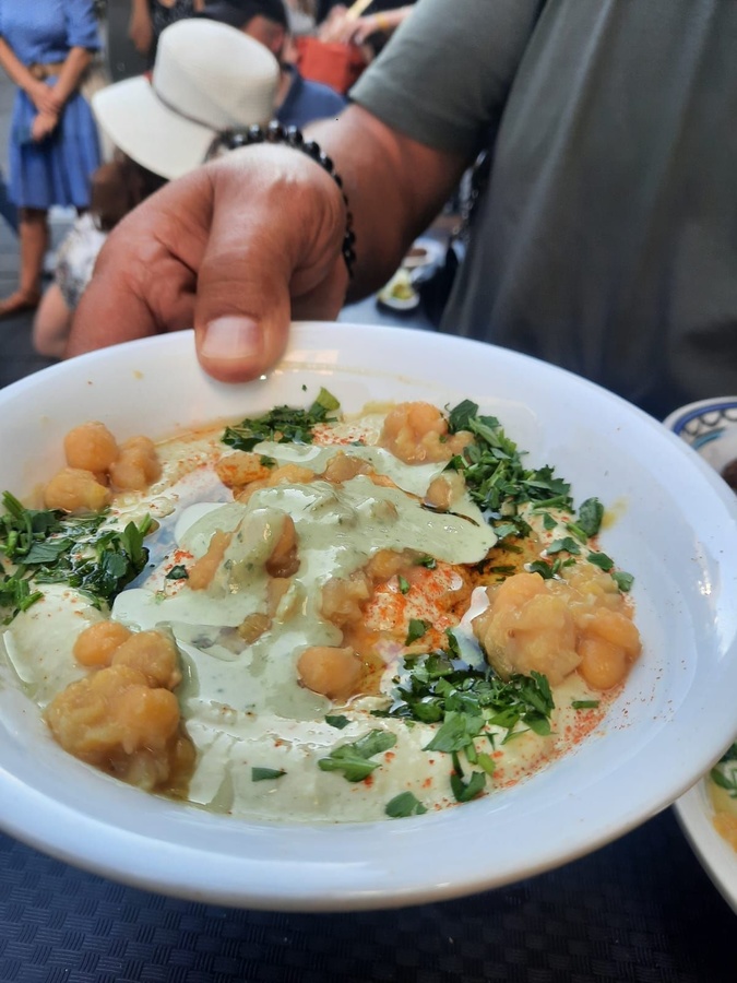 סיור טעימות סובב עולם במרכז ירושלים