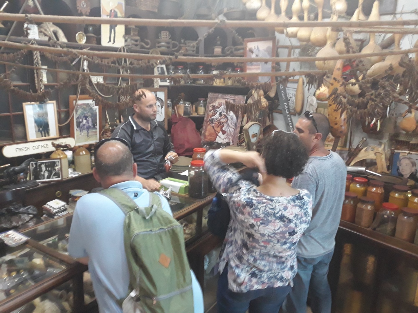 סיור סוחרים אומנים ובעלי מלאכה בעכו העתיקה MORE