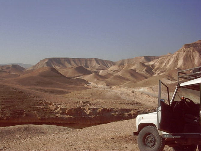 סיור ג‘יפים במדבר יהודה ובים המלח - צילום כנען