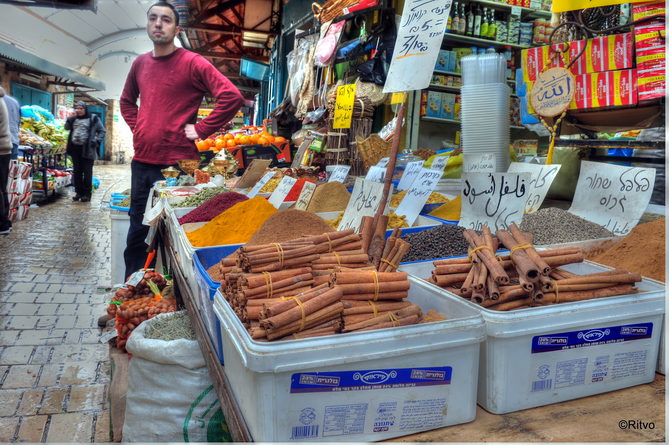 שוק עכו העתיקה