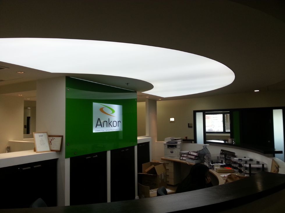 משרדי אנקור בפתח תקווה - תקרה מתוחה מעבירת אור